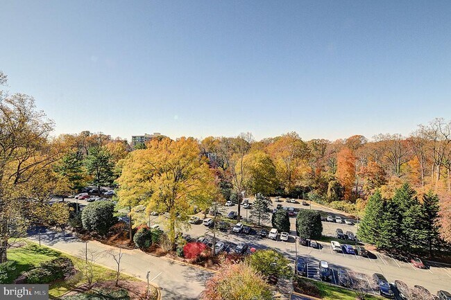 Building Photo - 5225 Pooks Hill Rd