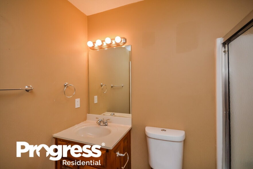 Building Photo - 75 Beaverdam Ct