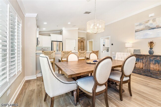 Building Photo - 975 Tarpon Cove Dr