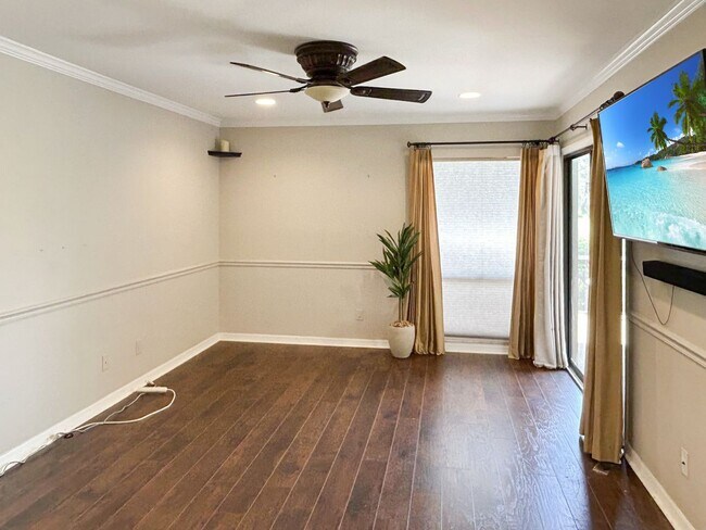 Building Photo - PEACEFUL WOODED RETREAT IN ASPENWOOD AT GRENELEFE!