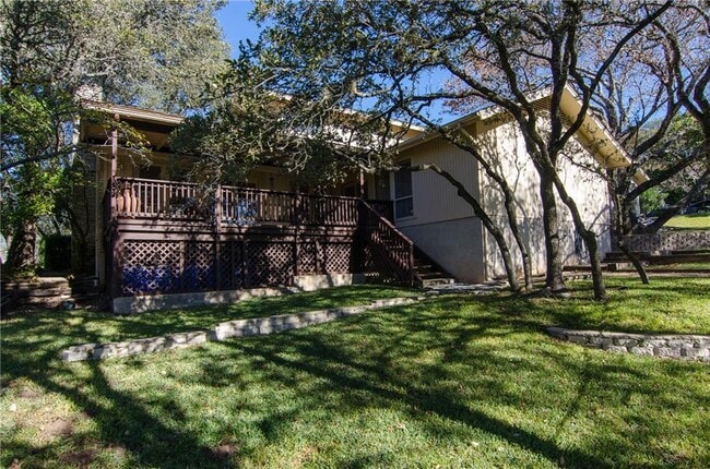 Building Photo - 1353 Lost Creek Blvd