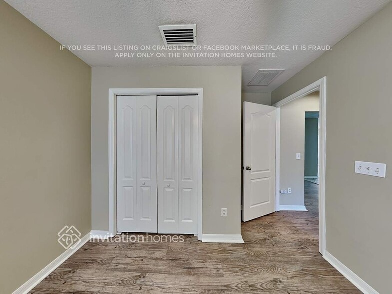 Building Photo - 10327 Avelar Ridge Dr
