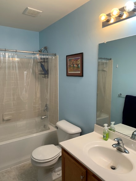 Building Photo - 2505 Benlar Ct