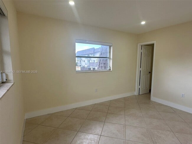 Building Photo - 8475 SW 94th St