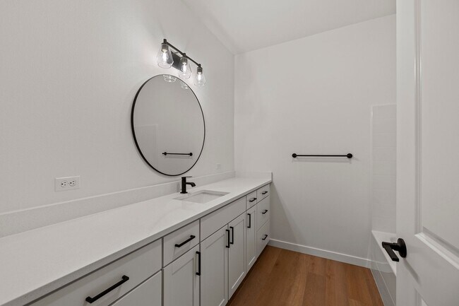 Building Photo - 854 Prospector Pl