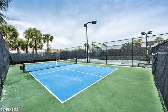 Building Photo - 9460 Foxglove Ln