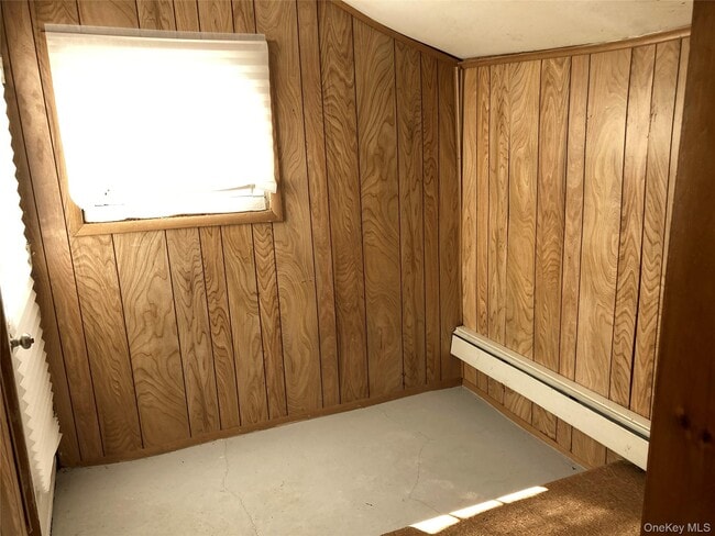 Building Photo - 607 Bull Mill Rd