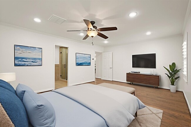 Building Photo - 4526 Benning Dr