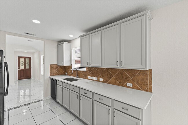 Building Photo - 9006 Wildbird Ln