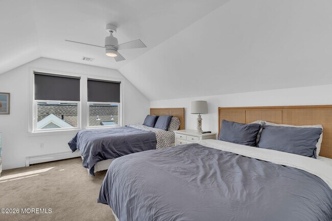 Building Photo - 112 Sylvania Ave