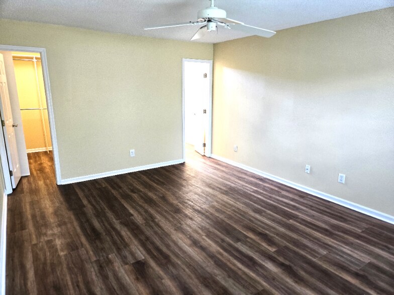Building Photo - 3028 Vance Way