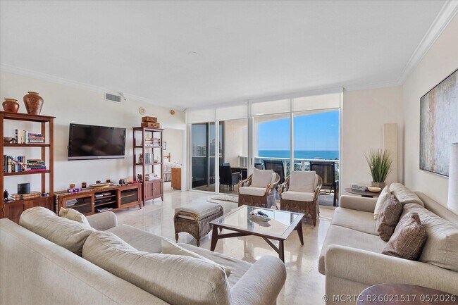 Building Photo - 3100 N Ocean Blvd