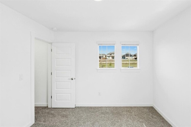 Building Photo - 2124 Ridge Runner Dr