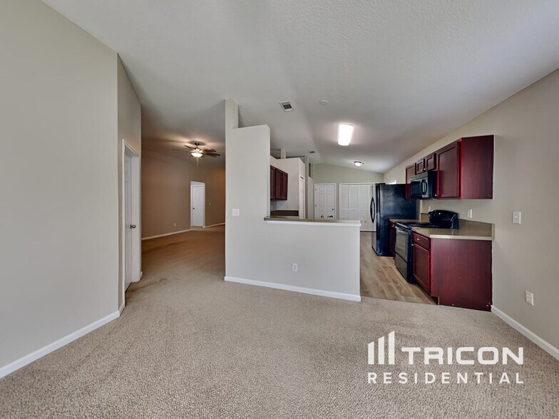 Building Photo - 63 Marisco Way
