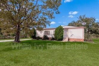 Building Photo - 30 Allen Rd