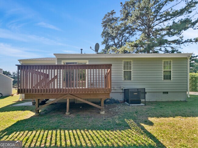 Building Photo - 4254 Catalpa Park