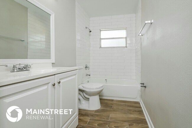 Building Photo - 2836 Orchid Ln