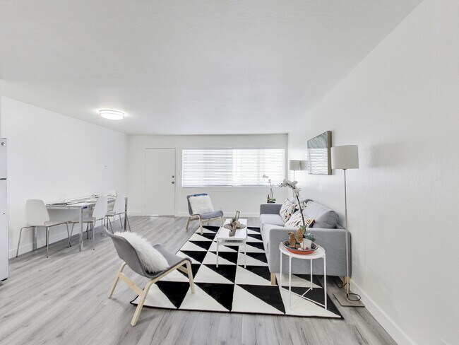 Floorplan - 1722 27th Avenue