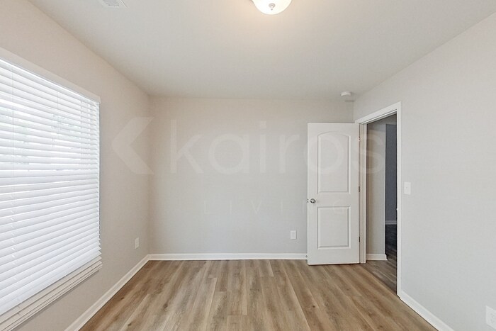 Building Photo - 1234 Amberlight Circle