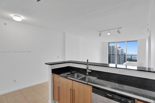 Building Photo - 335 S Biscayne Blvd
