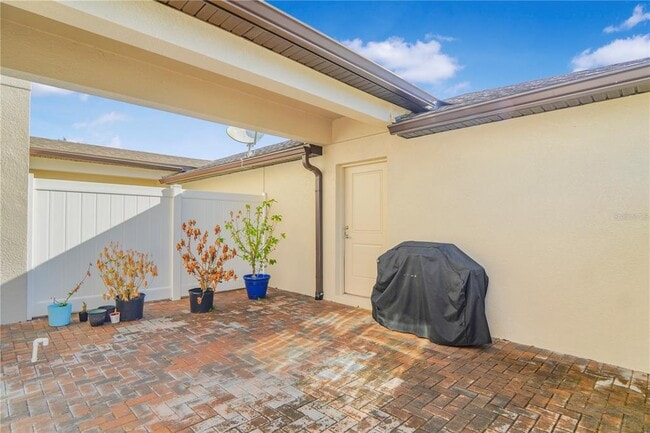 Building Photo - 7245 Half Moon Lake Dr