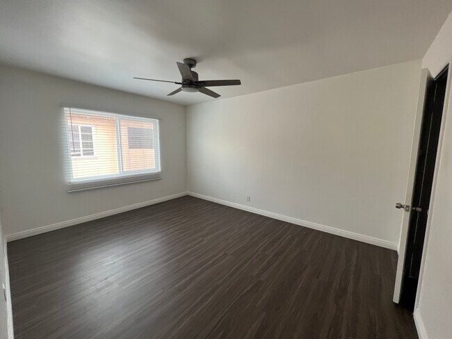 Building Photo - 3738 Carmona Ave
