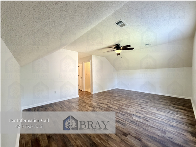 Building Photo - Updated spacious 4-Bedroom Near Boones Creek