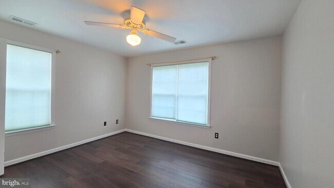 Building Photo - 7659 Shuttington Dr