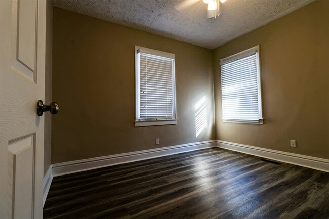 Building Photo - 316 Ferguson Ct