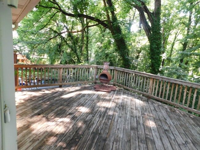 Building Photo - 6300 Candlewood Dr
