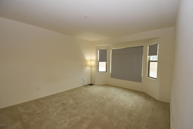 Building Photo - 6658 E Via Pampas Morenas