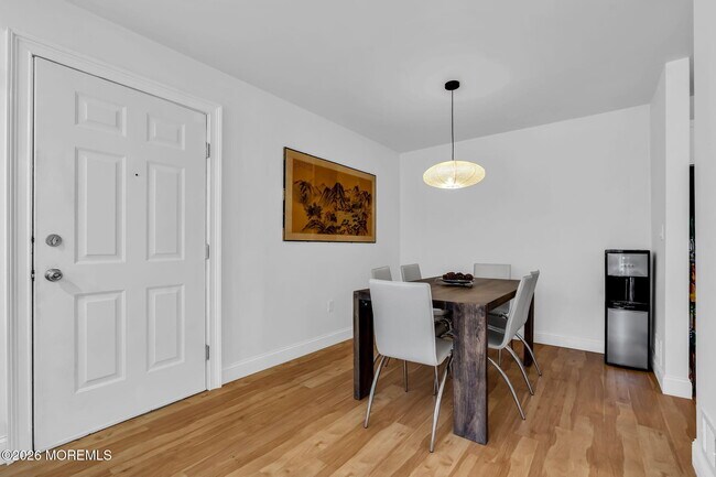 Building Photo - 25 Gait Ct