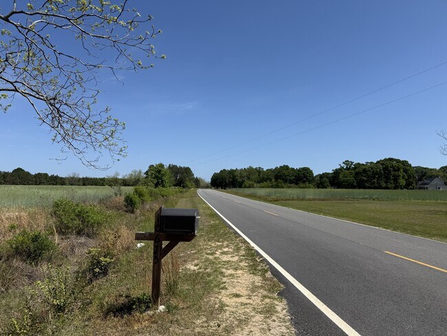 Building Photo - 10675 Baxter-Durrence Rd