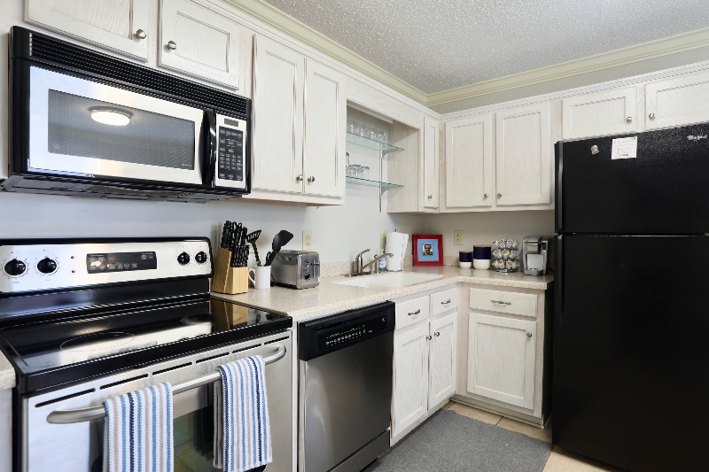 Building Photo - 206 Edinburgh Way