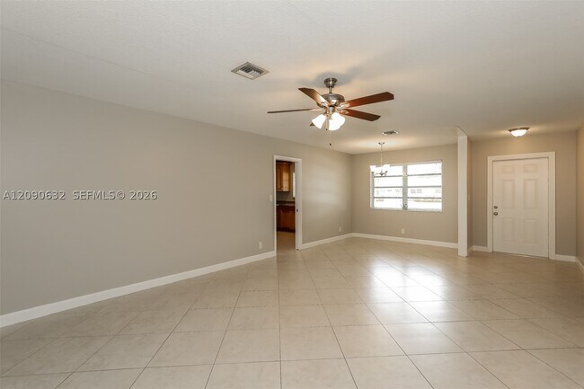 Building Photo - 2200 N 55th Ave