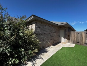 Building Photo - 2620 135th St