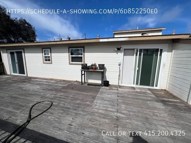 Building Photo - Spacious 3 Bedroom 2 Bath Home in Monterey