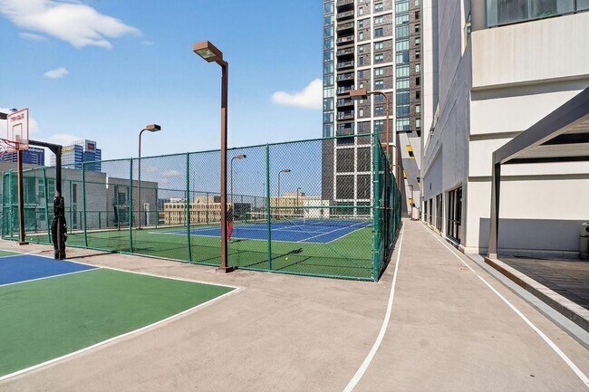 Building Photo - 1280 W Peachtree St NW