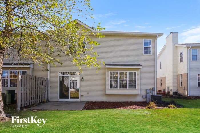 Building Photo - 3833 Pathfinder Ct