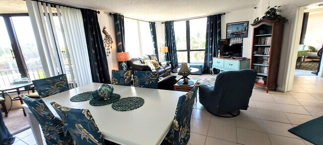 Building Photo - 2400 S Ocean Dr
