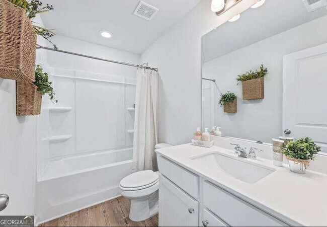 Building Photo - 5165 Sidney Sq Dr