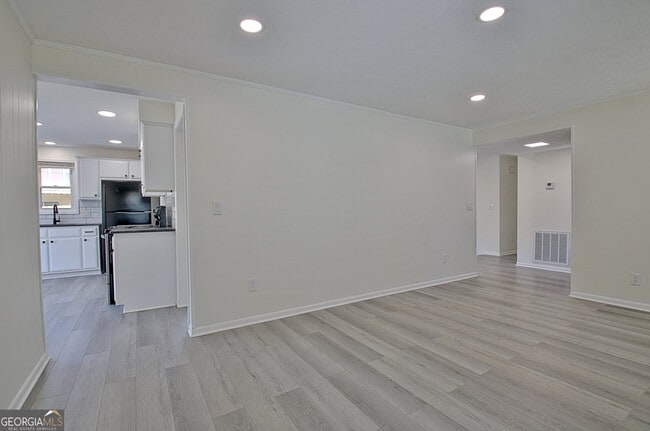 Building Photo - 103 Bay Point