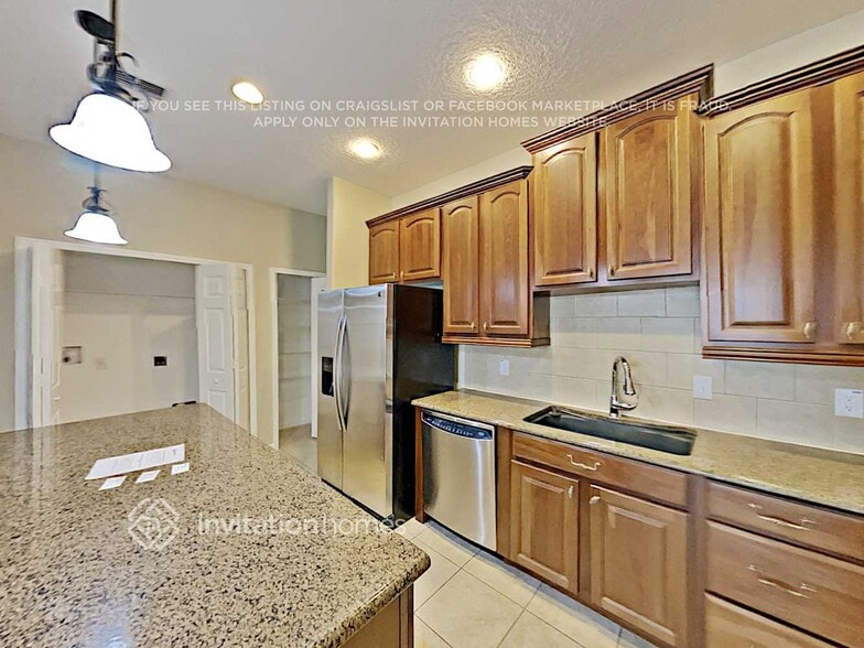 Building Photo - 7240 Mystic Brook Way