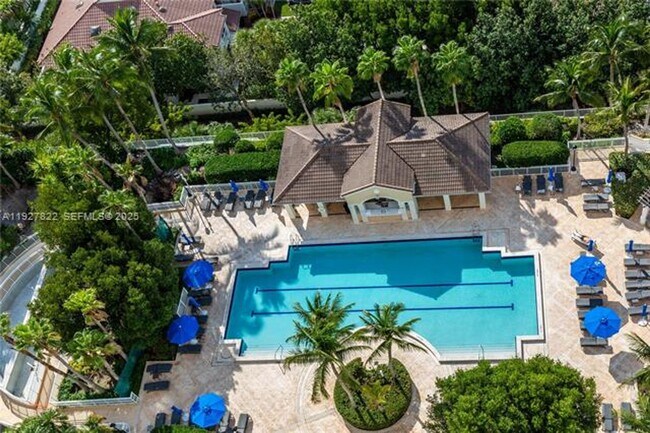 Building Photo - 21055 Yacht Club Dr