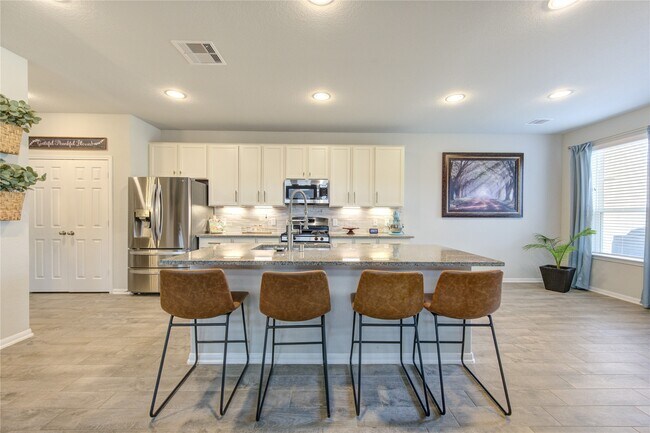 Building Photo - 5439 Rustic Ruby Dr