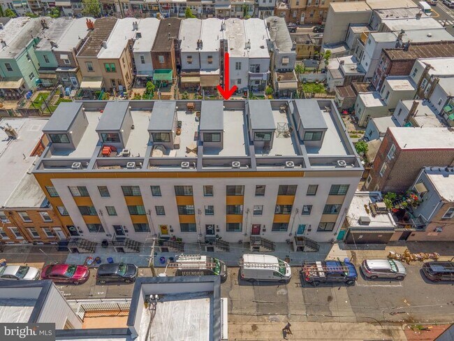Building Photo - 3213 Chatham St