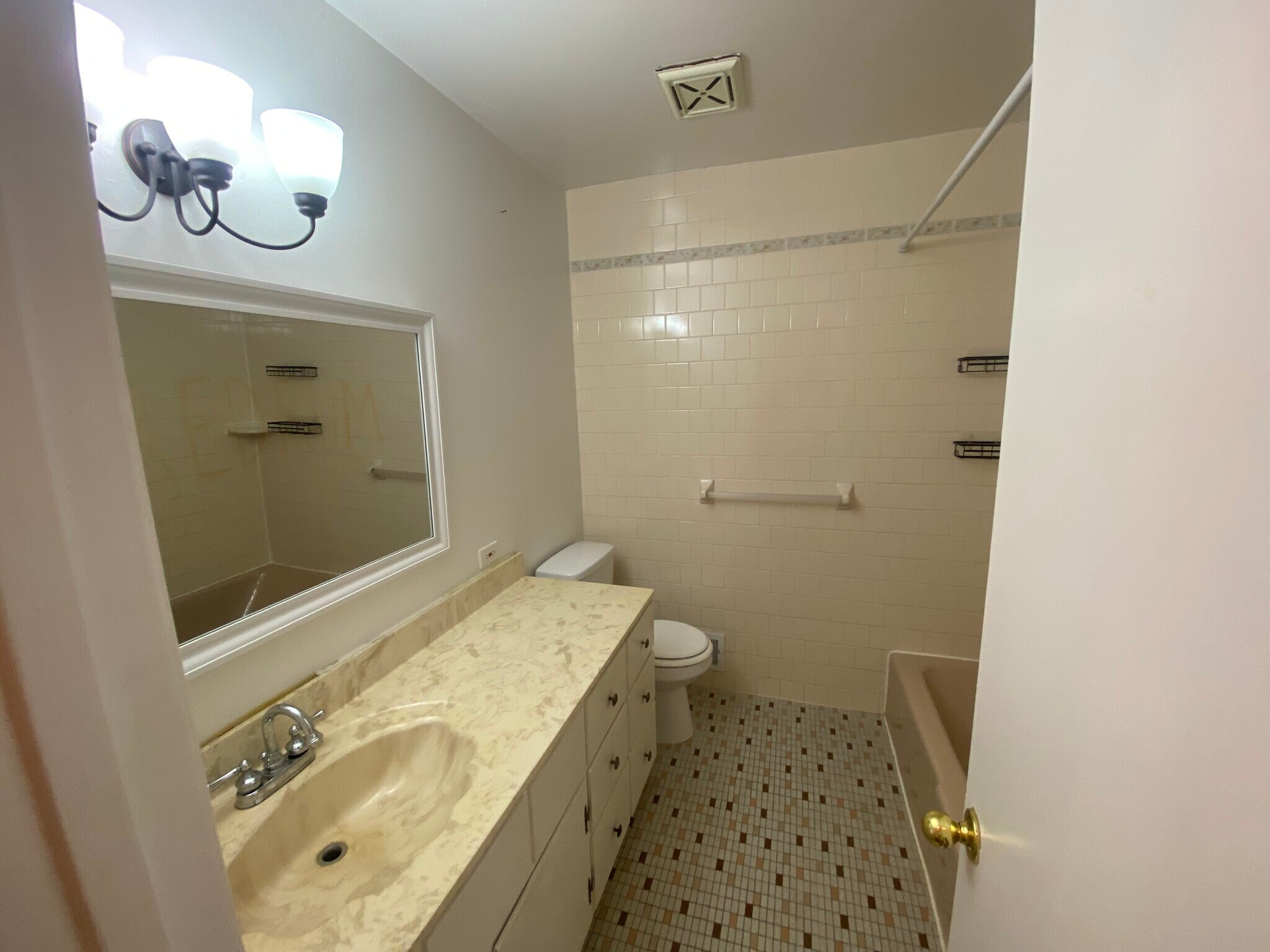 Bathroom 2 - 4616 Twinbrook Rd