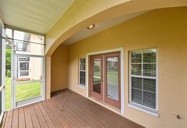 Building Photo - 277 Valencia Cir