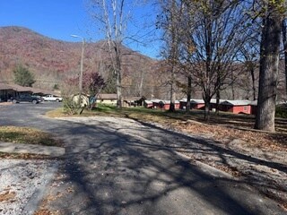 Building Photo - 1595 Soco Rd