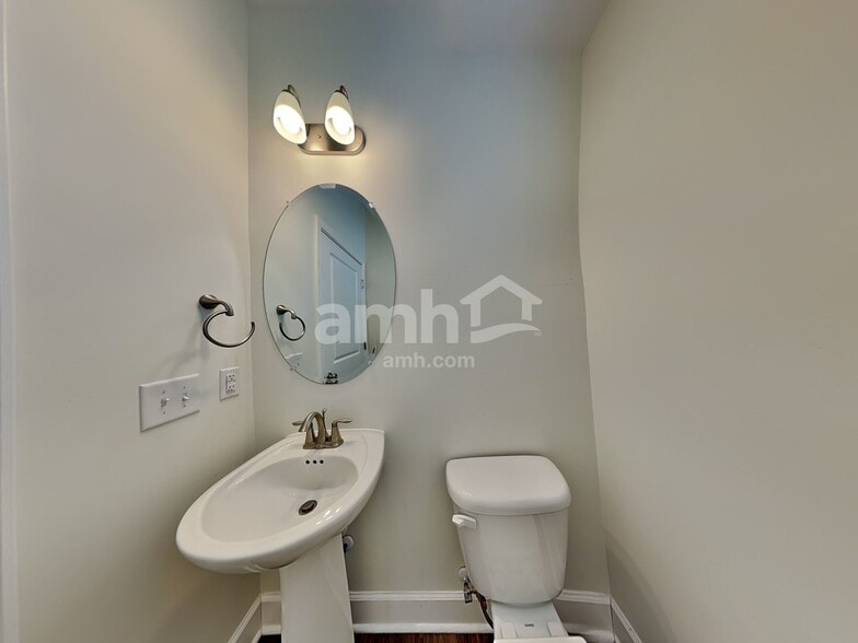 Building Photo - 3580 Butler Rd